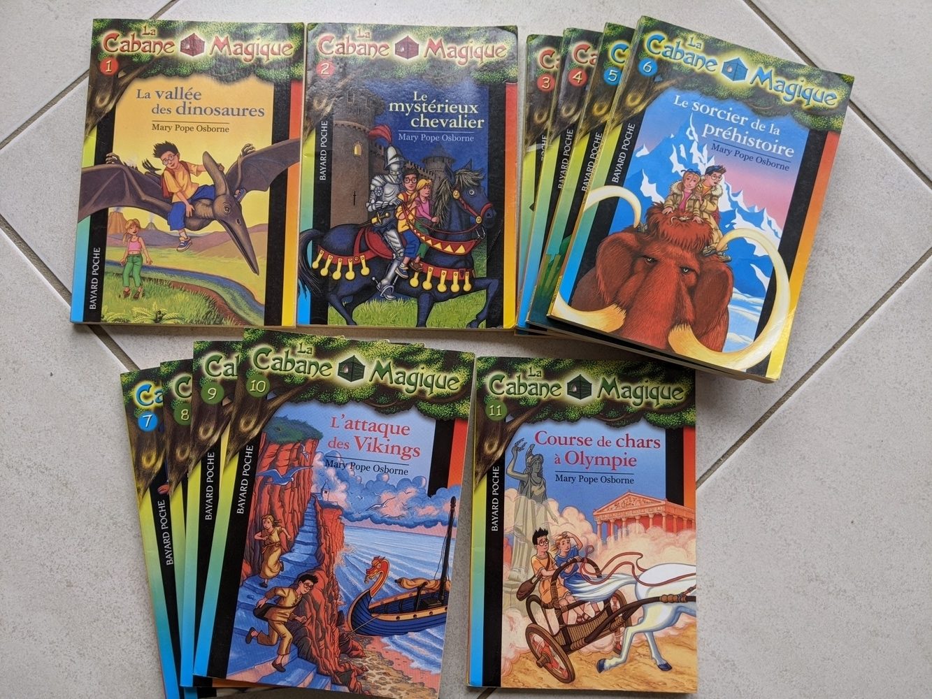 Des petits romans "La cabane magique" pour les 6 à 12 ans.